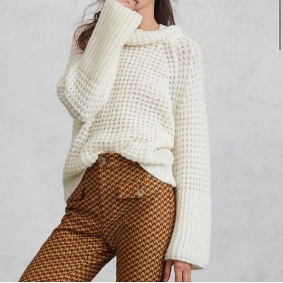 Anthropologie Sweaters - NWT Anthropologie ivory sweater Maeve